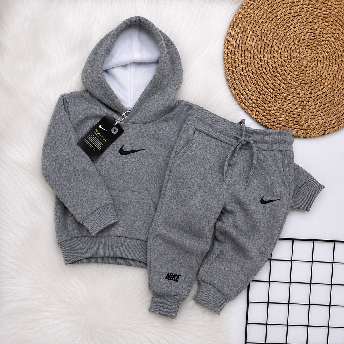 Conjunto Moletom NK Básico Infantil -Última Peça